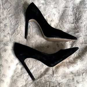 Black Suede Pump